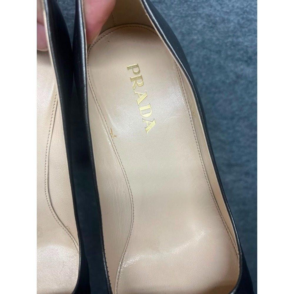 PRADA Women's Black Leather Ruched Flower Toe Stiletto Pumps Heels EU 36.5 - Picture 3 of 9